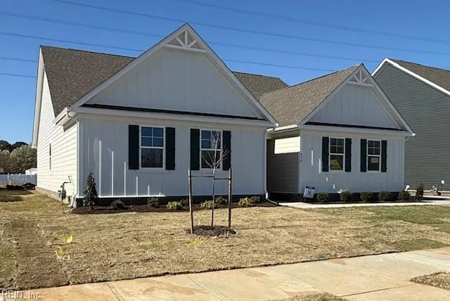 976 Intracoastal WAY, CHESAPEAKE VA 23322