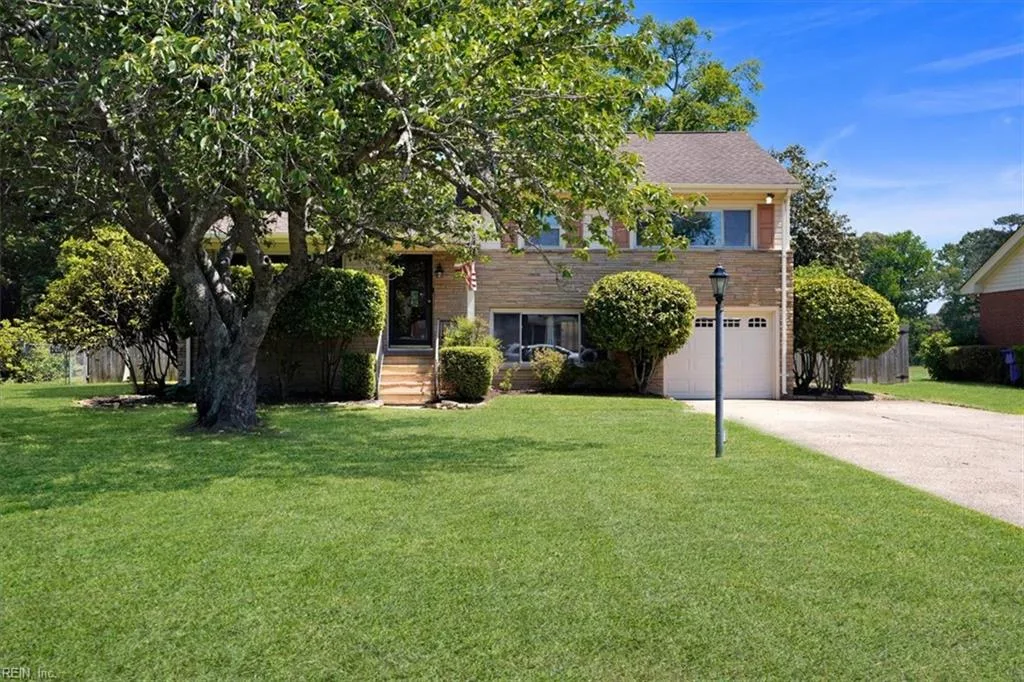 244 E Mcginnis Cir None