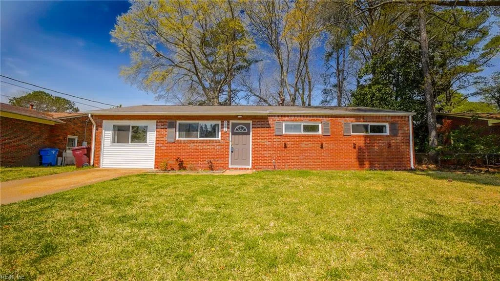 3924 Port RD, CHESAPEAKE VA 23321