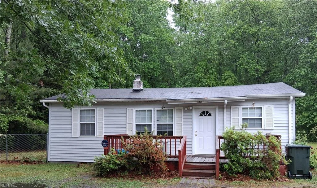 4152 Pughsville RD, SUFFOLK VA 23435