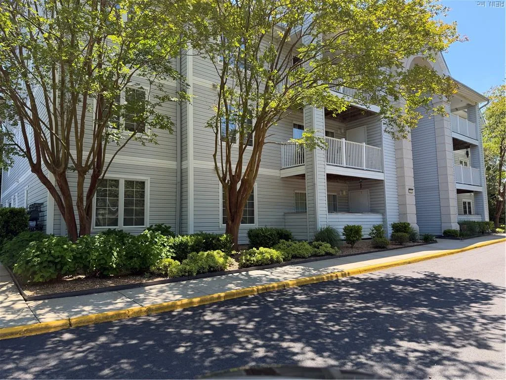920 Charnell Dr #101, Virginia Beach — photo