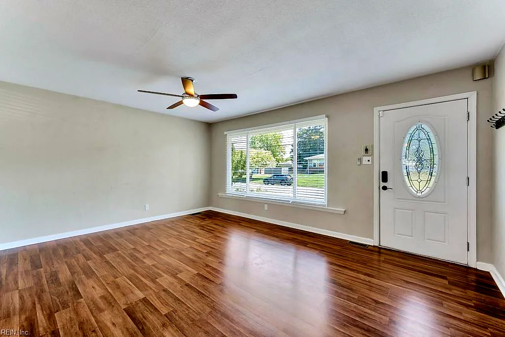 413 Gotham Rd, Virginia Beach — photo
