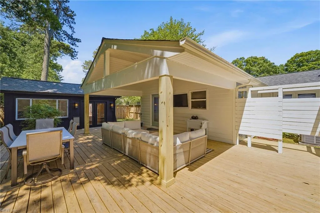 4505 Delco RD, VIRGINIABEACH VA 23455