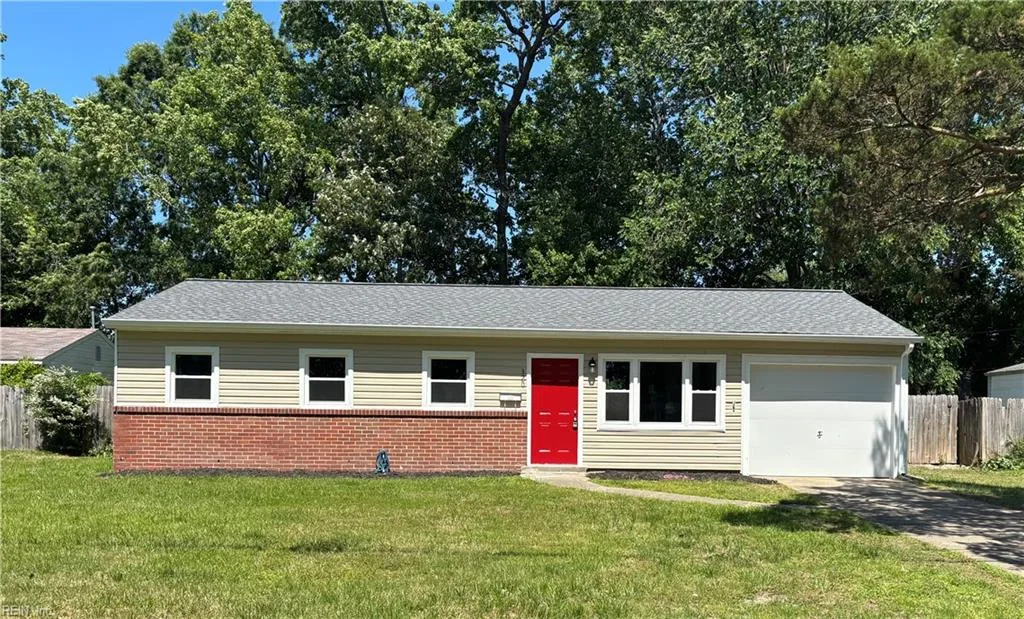 320 Hospital DR, VIRGINIABEACH VA 23452