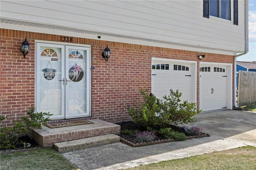 1338 Acredale Rd, Virginia Beach — photo