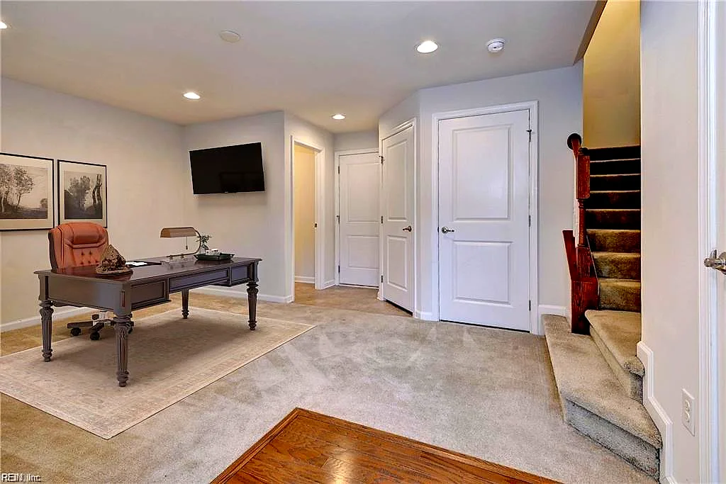7502 Luminary Dr, Williamsburg — photo