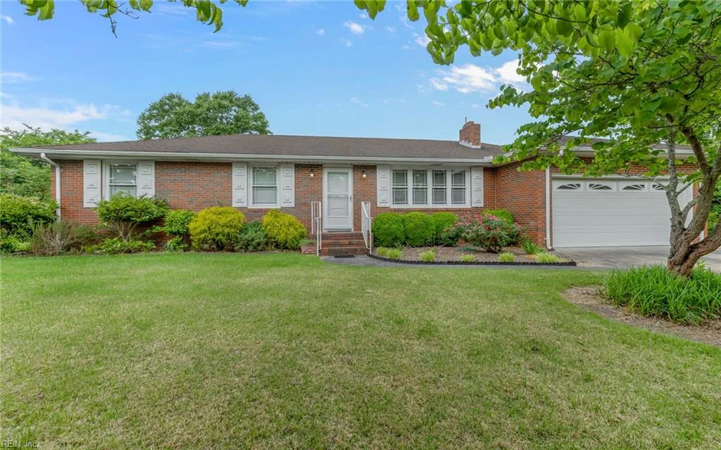 304 Sarazen DR, PORTSMOUTH VA 23701