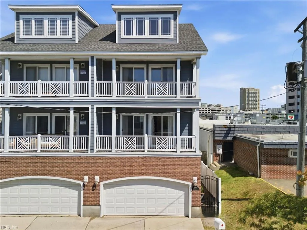 304 26 1/2 ST #A, VIRGINIABEACH VA 23451