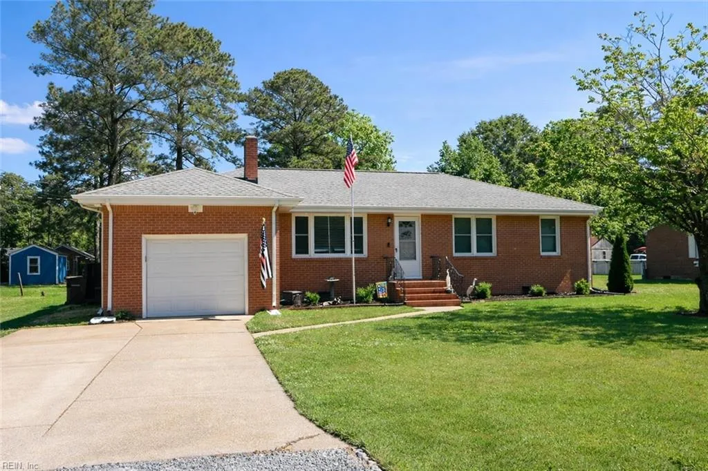 3920 South RD, CHESAPEAKE VA 23321