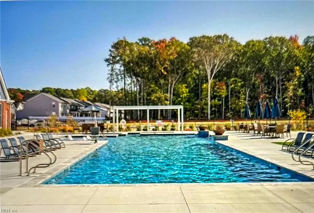 110 Pocosin Path #3a, Poquoson — photo