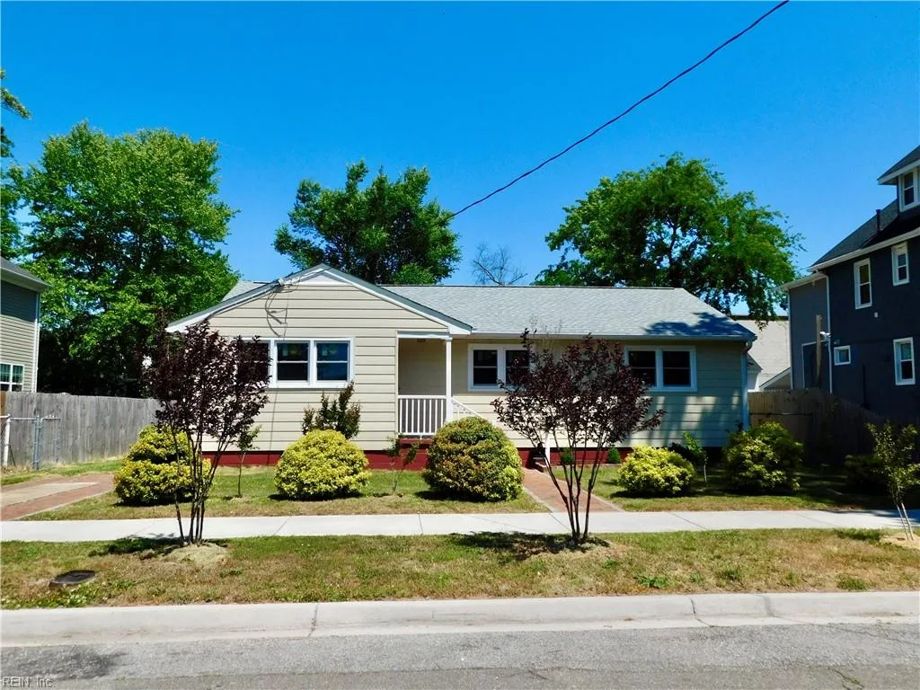 810 W 34th ST, NORFOLK VA 23508