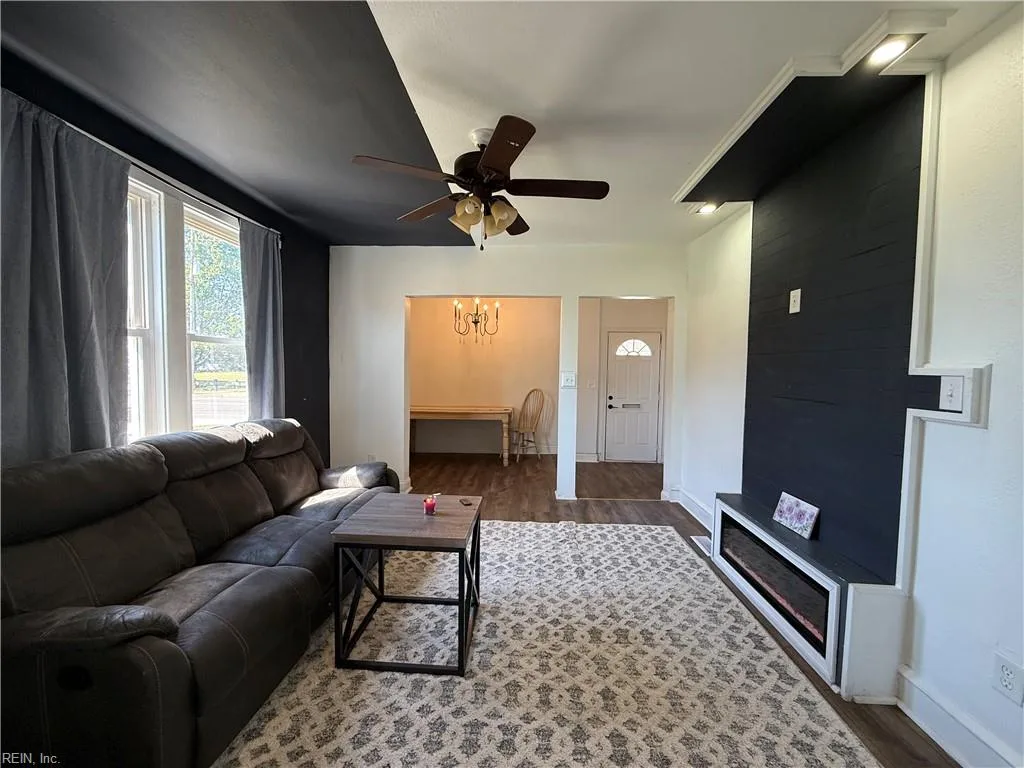 4610 Warwick Blvd, Newport News — photo