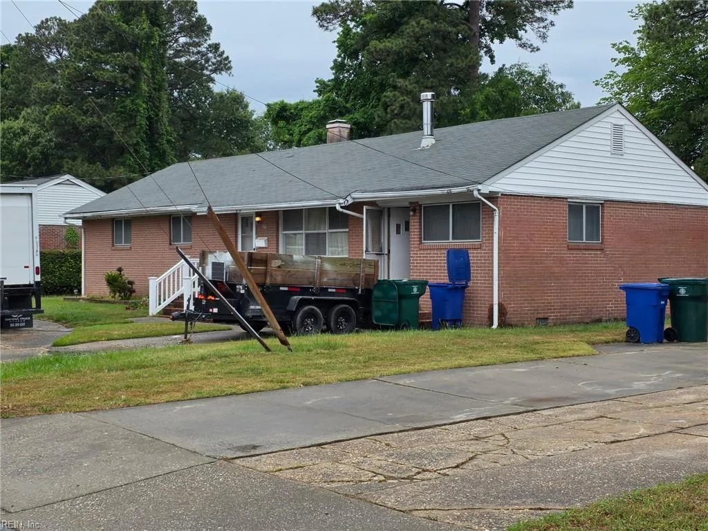 54 Rexford Dr, Newport News — photo