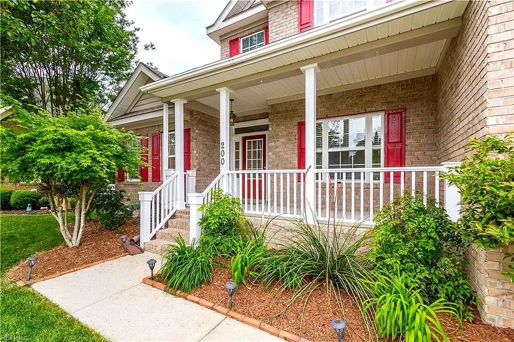 200 Pine Island Quay, Chesapeake — photo