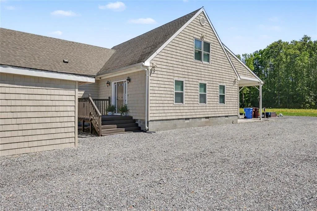 433 Truitt RD, CHESAPEAKE VA 23321