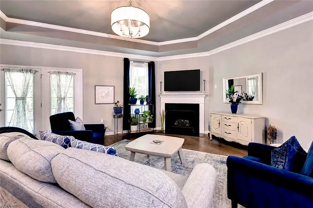 6532 Westbrook Dr, Williamsburg — photo