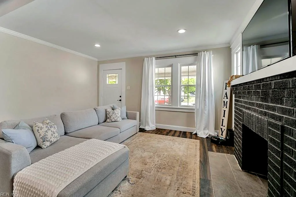 414 W 28th St, Norfolk — photo