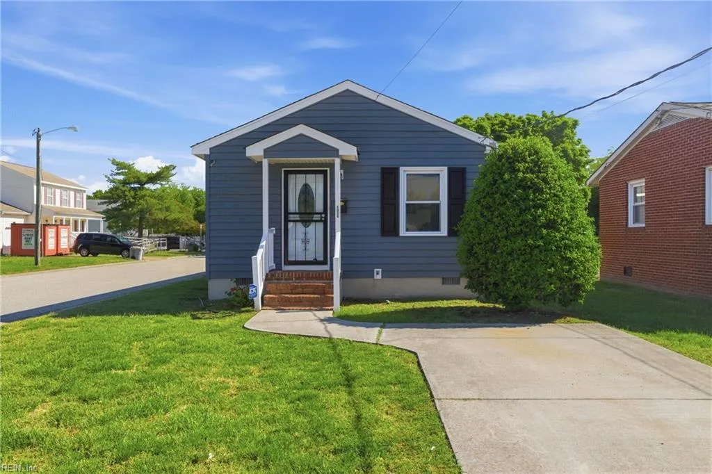 1026 Easterly AVE, HAMPTON VA 23669