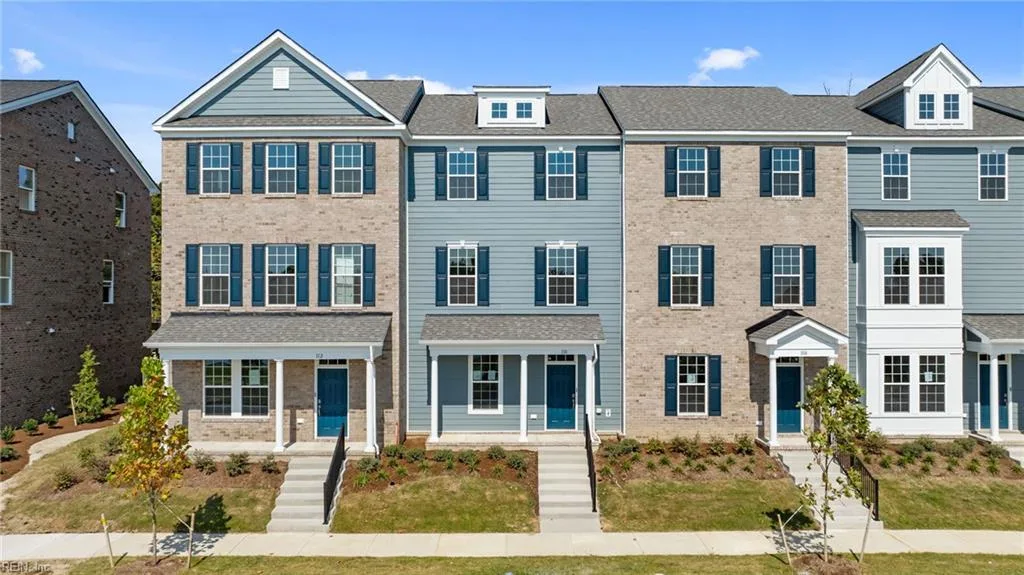 174 Freeman DR, HAMPTON VA 23666