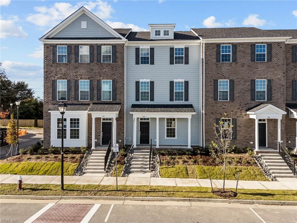 178 Freeman DR, HAMPTON VA 23666