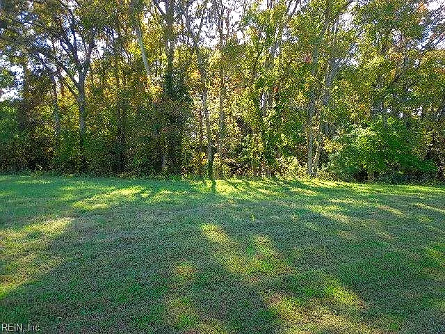 8020 Rocks Landing RD, SMITHFIELD VA 23430