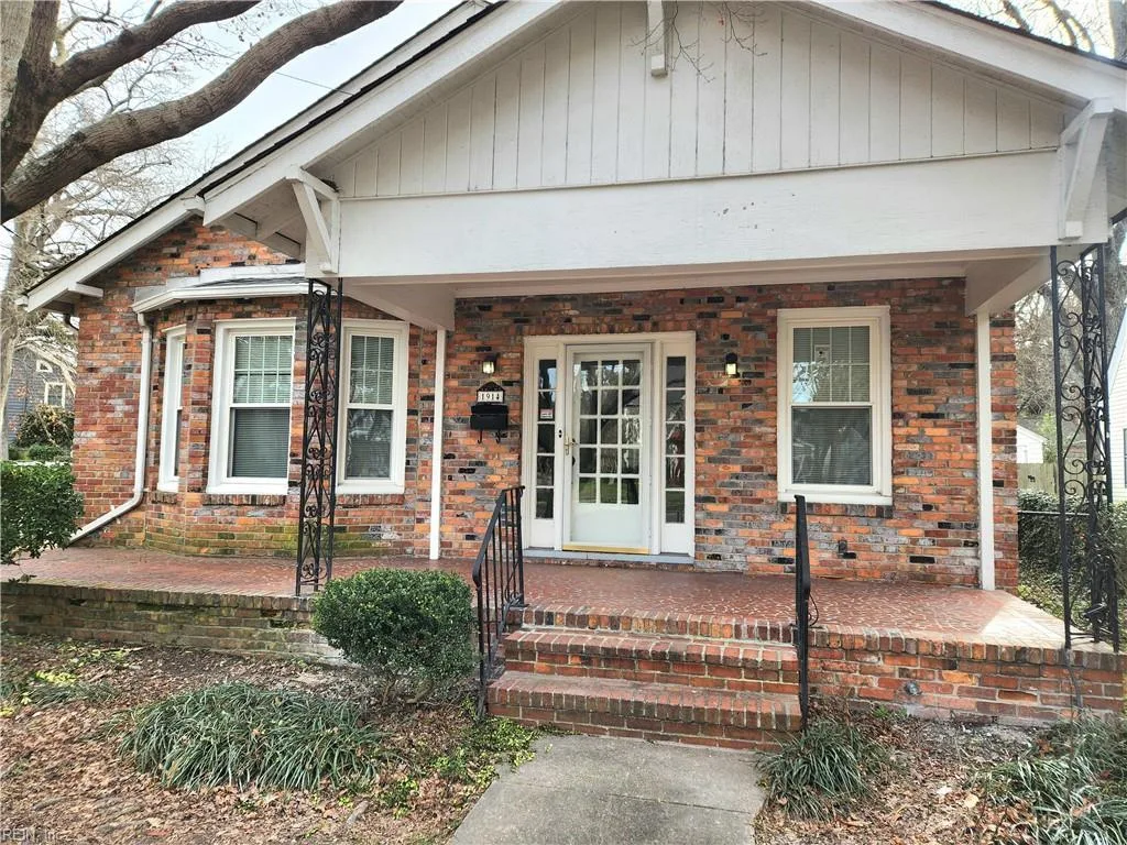 1914 Claremont AVE, NORFOLK VA 23507