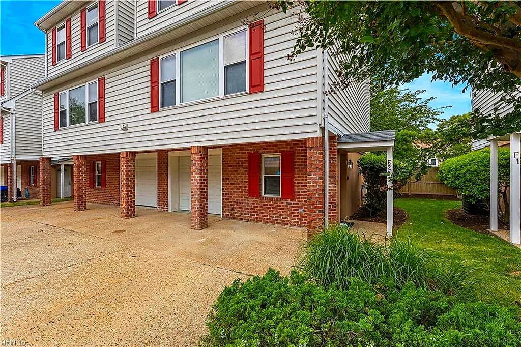 8550 Tidewater Dr #E2, Norfolk — photo