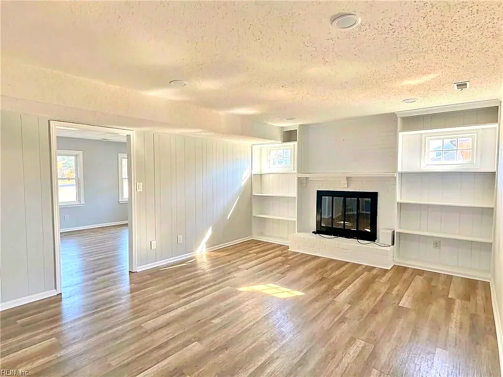 251 S Parliament Dr, Virginia Beach — photo