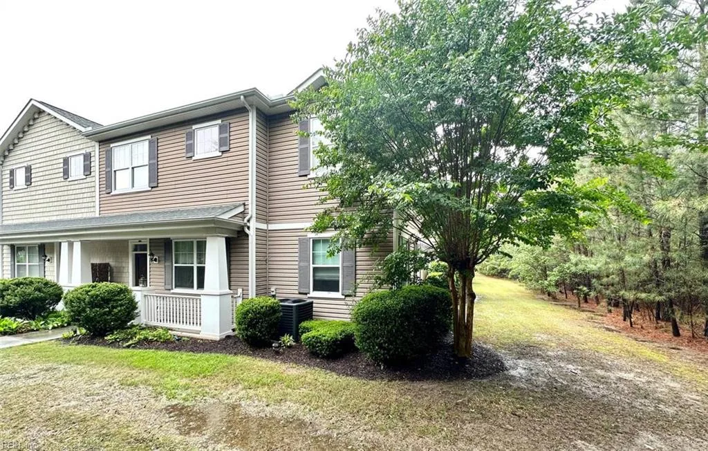 4329 Farringdon WAY, CHESAPEAKE VA 23321
