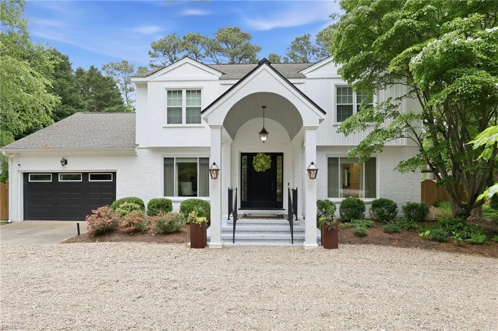 710 Bay Colony DR, VIRGINIABEACH VA 23451