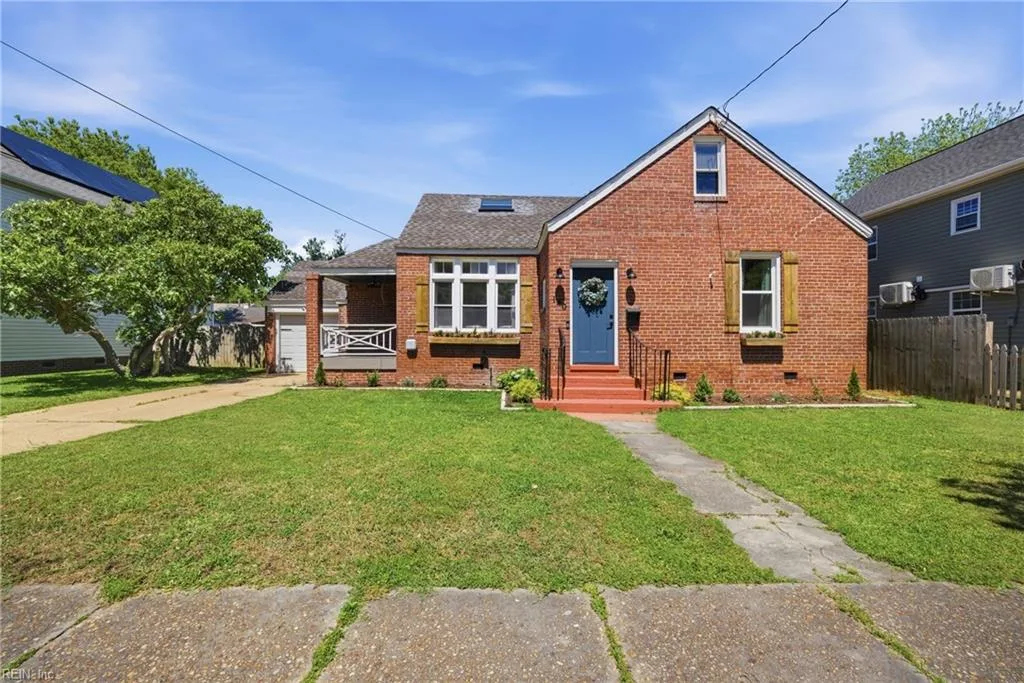 140 D View AVE, NORFOLK VA 23503