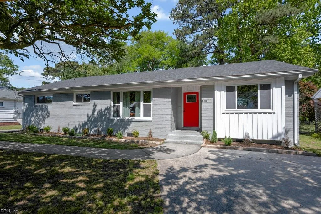 8333 Norristown DR, NORFOLK VA 23518