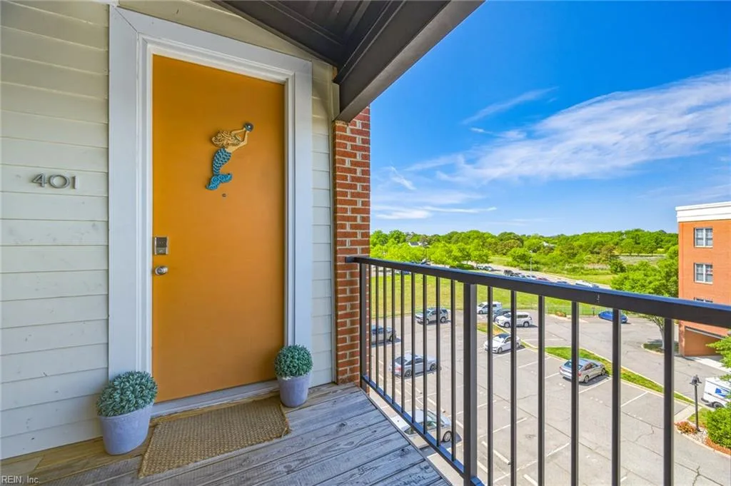2951 Baltic AVE #401, VIRGINIABEACH VA 23451
