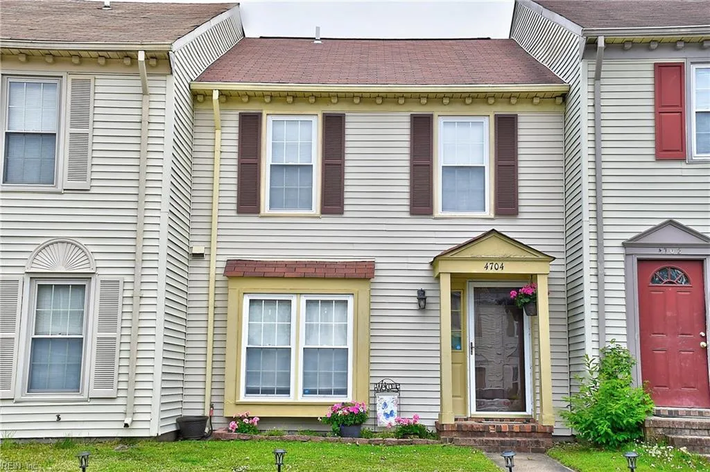 4704 Woods Edge RD, VIRGINIABEACH VA 23462
