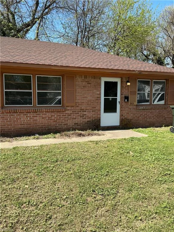 9551 Lakeside DR #2, NORFOLK VA 23503