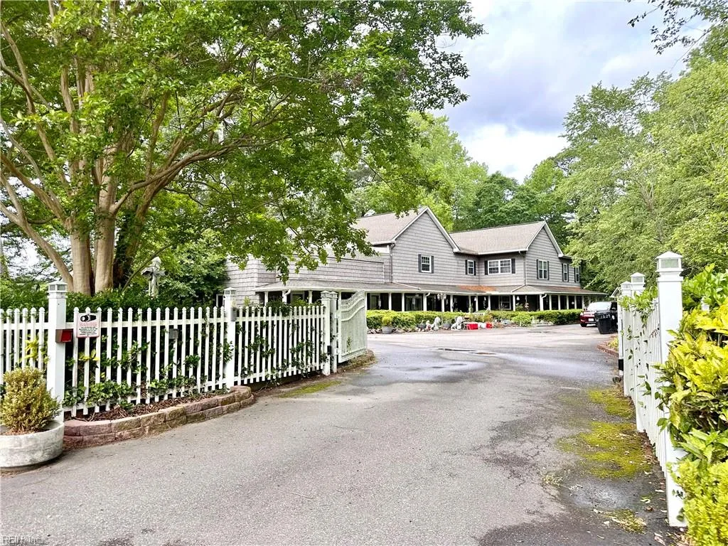 1609 Shenstone CT, VIRGINIABEACH VA 23455
