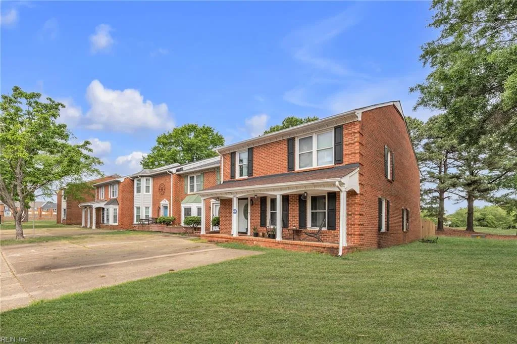 5302 Brookstone LN, VIRGINIABEACH VA 23455