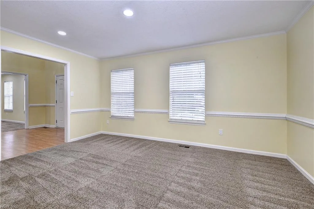 132 Wellington Dr, Williamsburg — photo