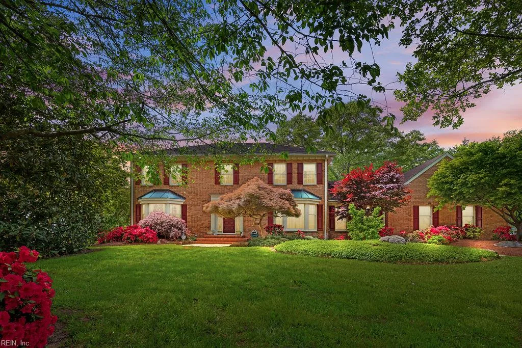 3012 Golden Hind RD, CHESAPEAKE VA 23321