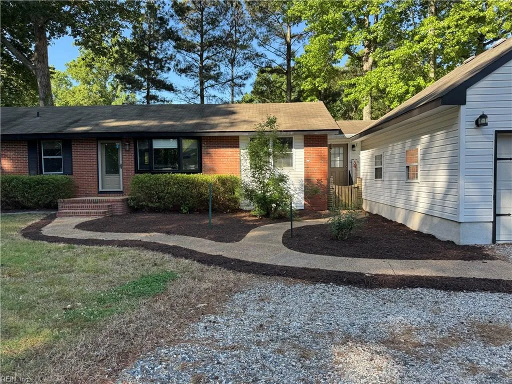 2013 Mill Landing RD, VIRGINIABEACH VA 23457