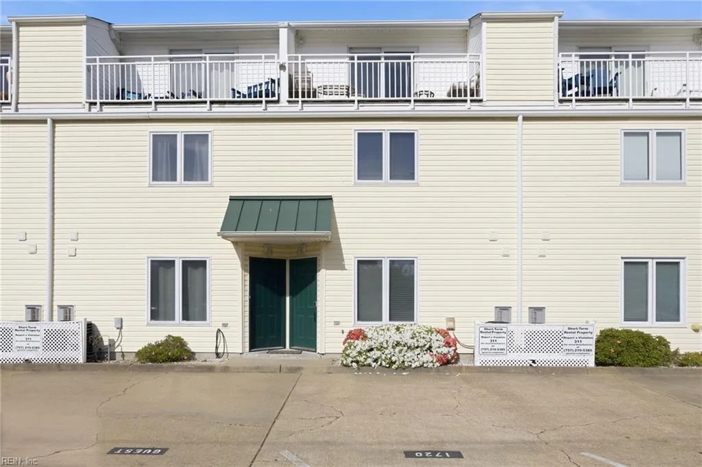1720 Baltic AVE, VIRGINIABEACH VA 23451