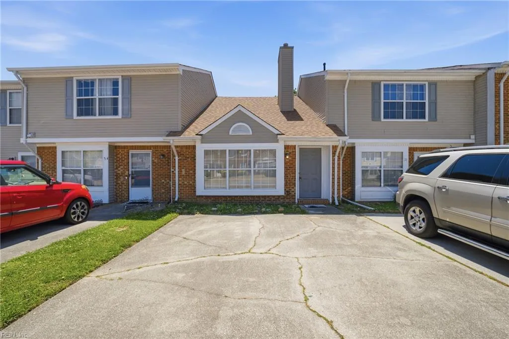 32 Riverchase DR, HAMPTON VA 23669