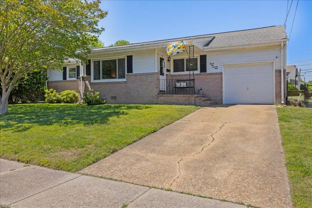 2478 Stribling LN, NORFOLK VA 23518