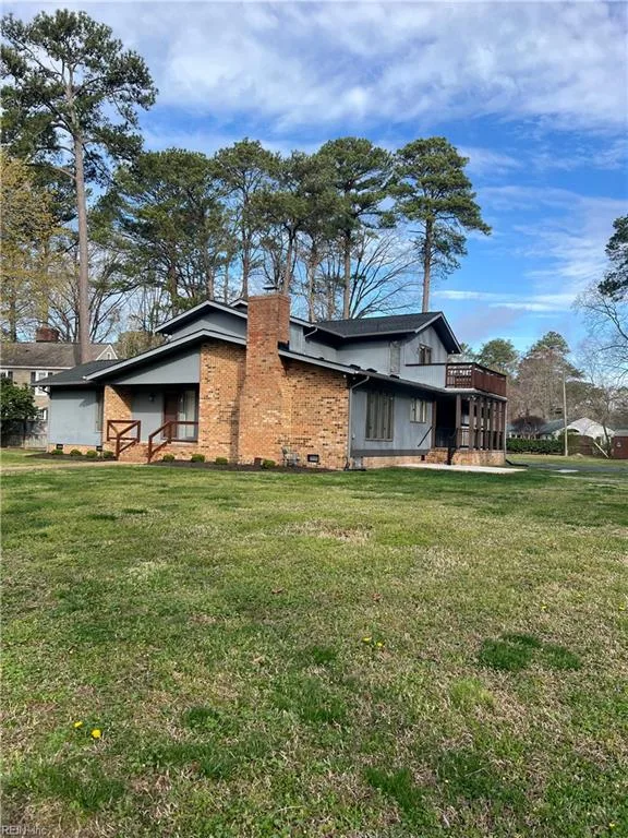 8 Butler PL, NEWPORTNEWS VA 23606