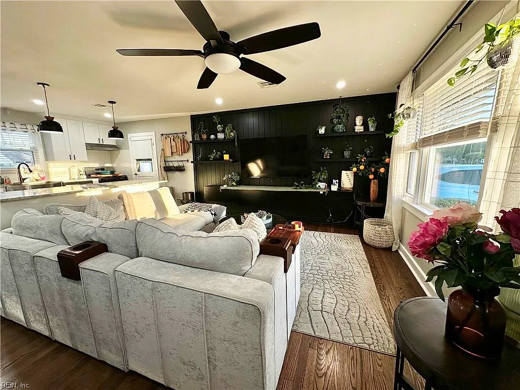 4601 Old Princess Anne Rd, Virginia Beach — photo