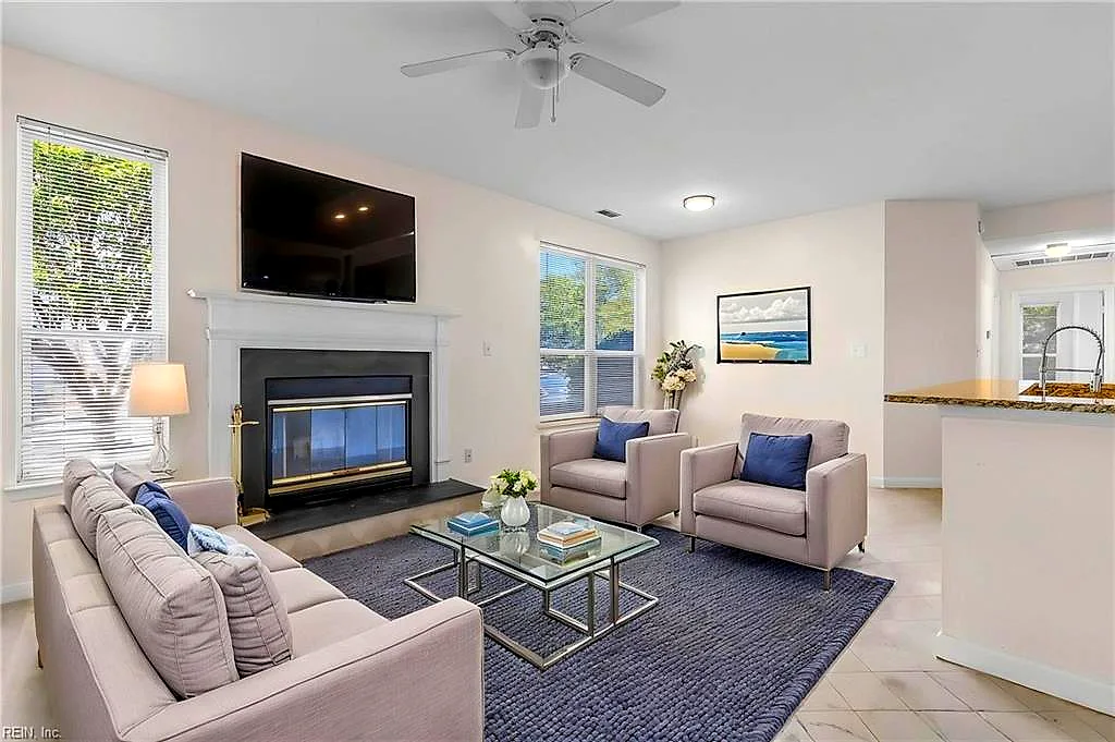 3201 Jade Ct #103, Virginia Beach — photo