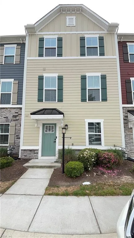 1736 Defiance DR, CHESAPEAKE VA 23323