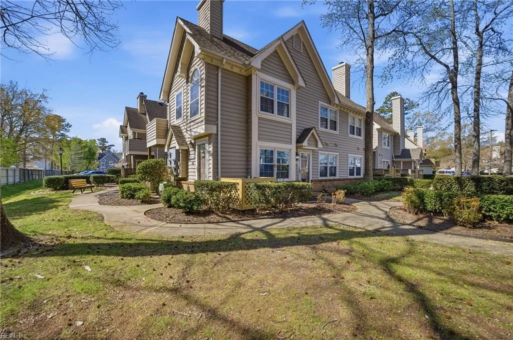 700 Rapidan River CT #F, CHESAPEAKE VA 23320
