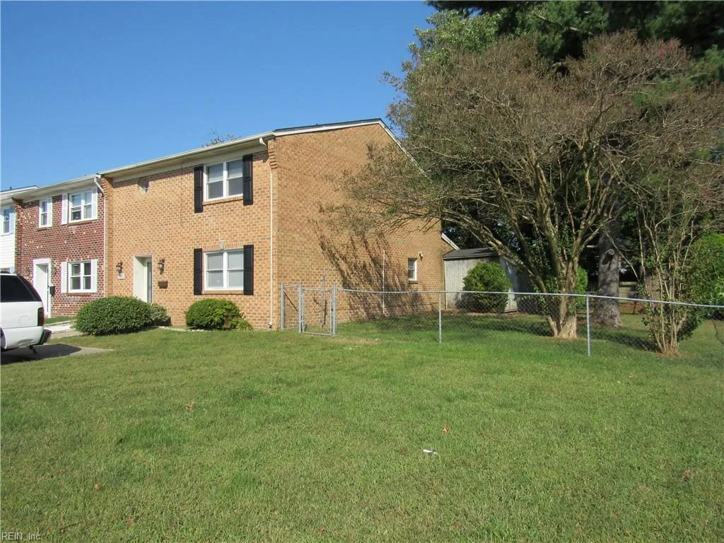800 Saint Denis CT, VIRGINIABEACH VA 23455