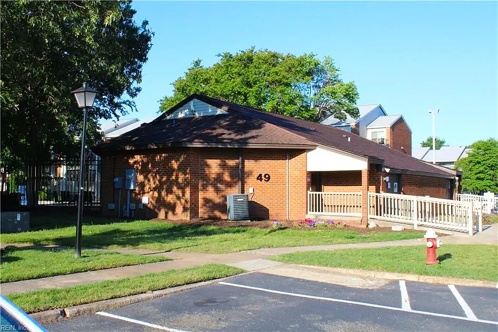 45 Haverford Ct #2, Hampton — photo
